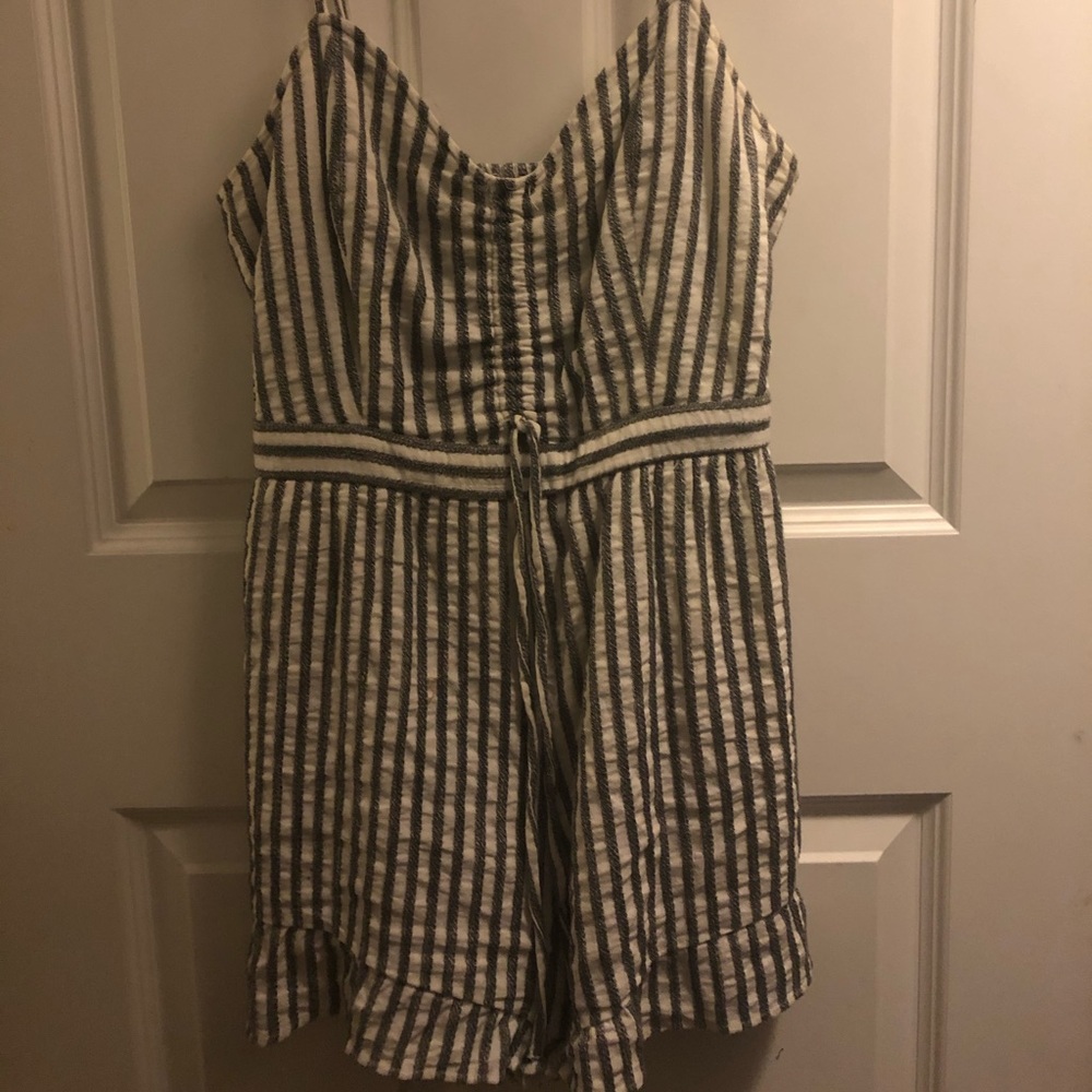 ★ American Eagle Romper ★